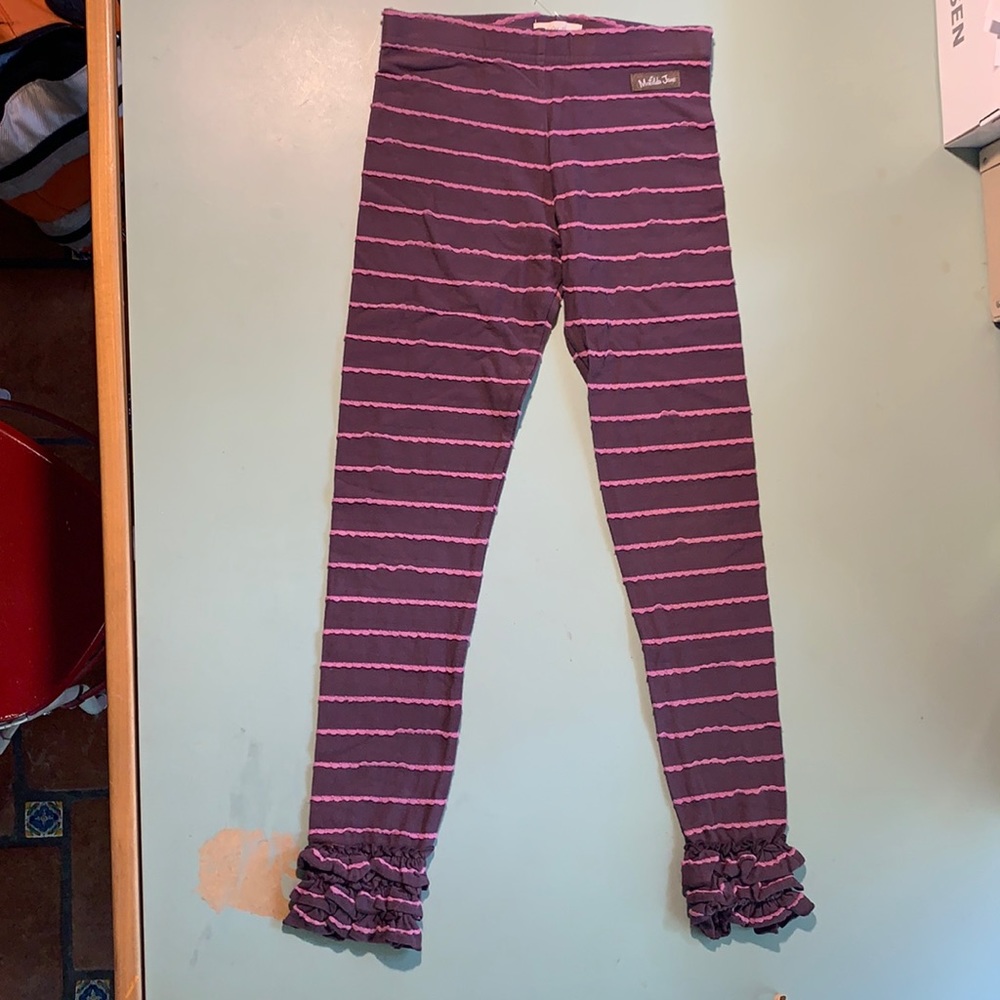 Matilda Jane leggings with ruffle. Size 8. Purple with pink stripes.